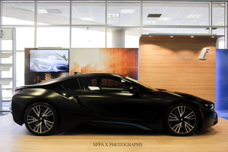 BMW-i8-frozen-black-12