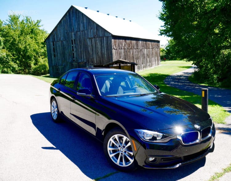 2016-BMW-320i-test-drive-13
