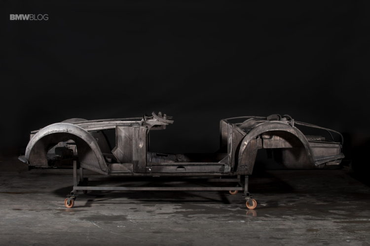 Elvis-Presley-BMW-507-restored-19