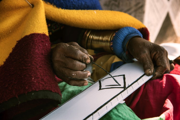 BMW Individual 7 Series by Esther Mahlangu-3