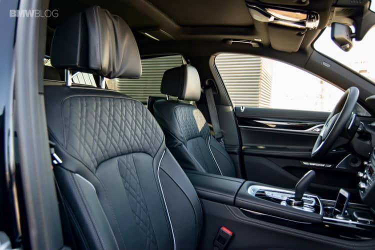 2017-BMW-750Ld-test-drive29