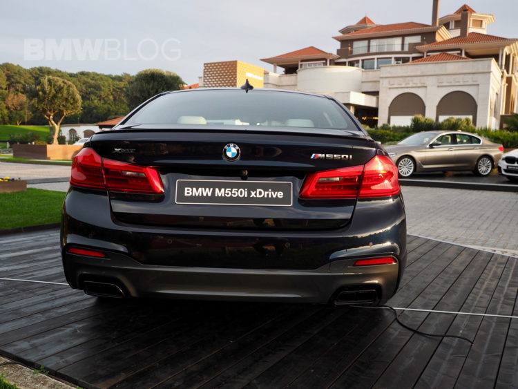 2017-BMW-M550i-images-12