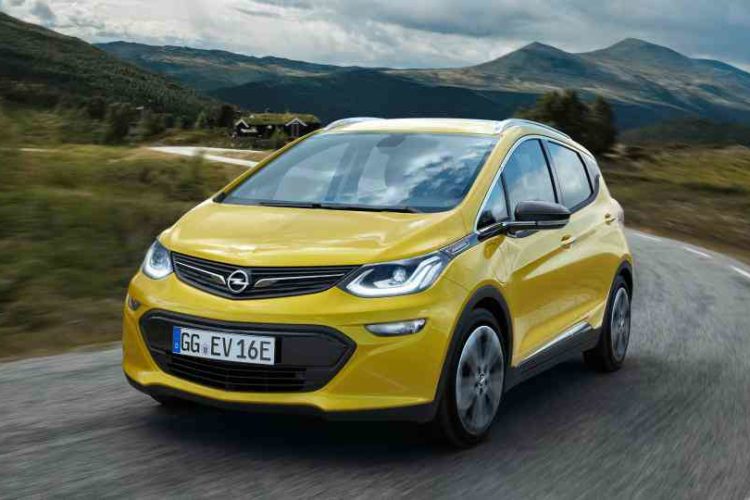 Opel prices Ampera-e above BMW i3, Nissan Leaf