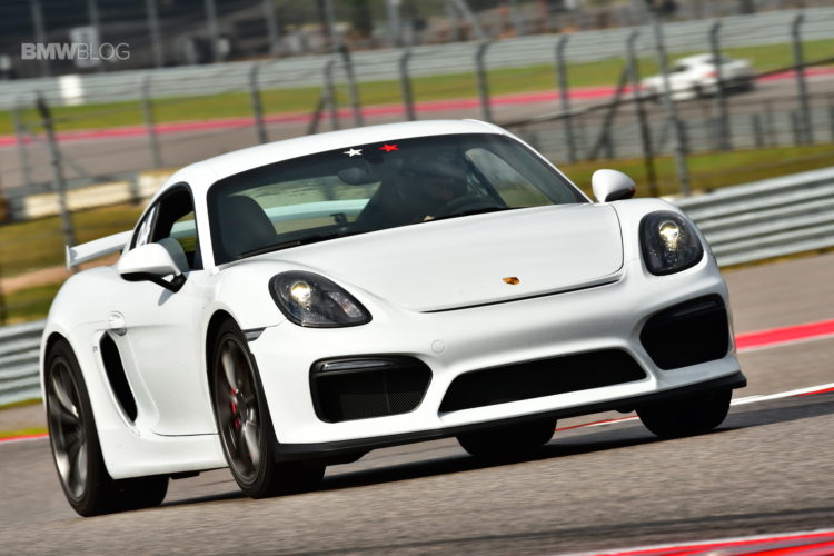 Porsche-Cayman-GT4-COTA-1