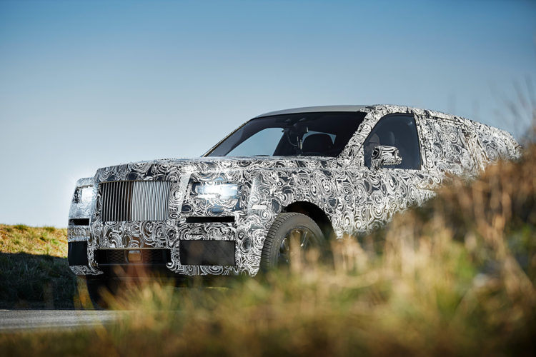 Rolls-Royce SUV Deliveries to Kick Off in Early 2019