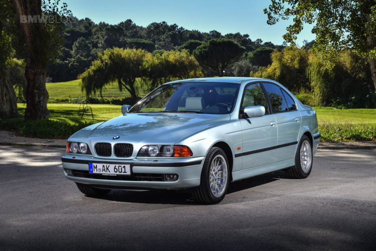 This E39 5 Series Retro Review Reminds Us of  BMW’s Golden Era