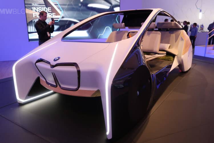 Hands On with BMW HoloActive Touch