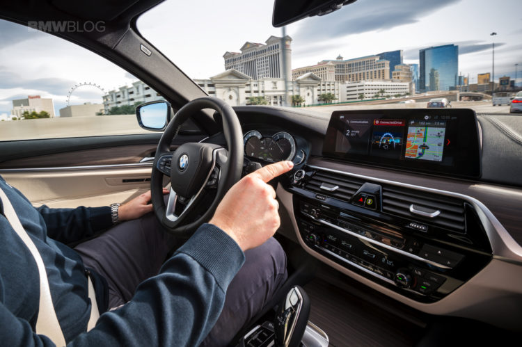 future of personalized, connected mobility-BMW-22