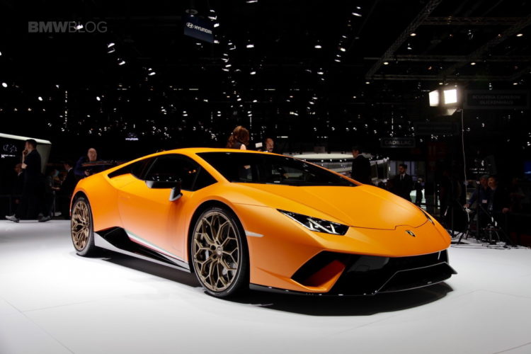 2017 Geneva: Lamborghini Huracan Performante makes a splash