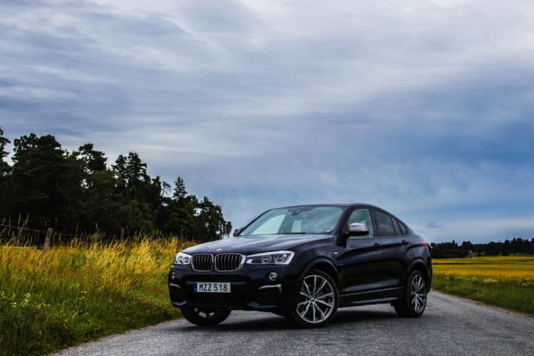 SPIED: Upcoming 2019 BMW X4 caught wearing camo