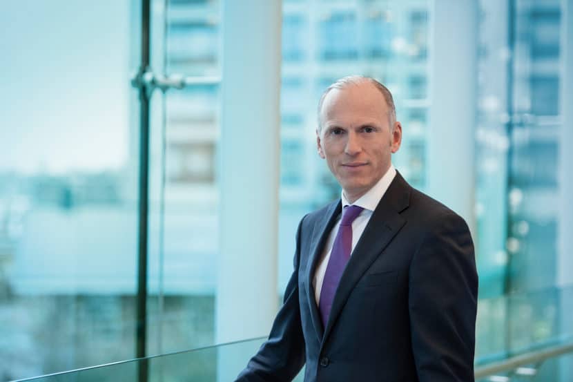 Ian Robertson to retire in 2018, Pieter Nota to replace him