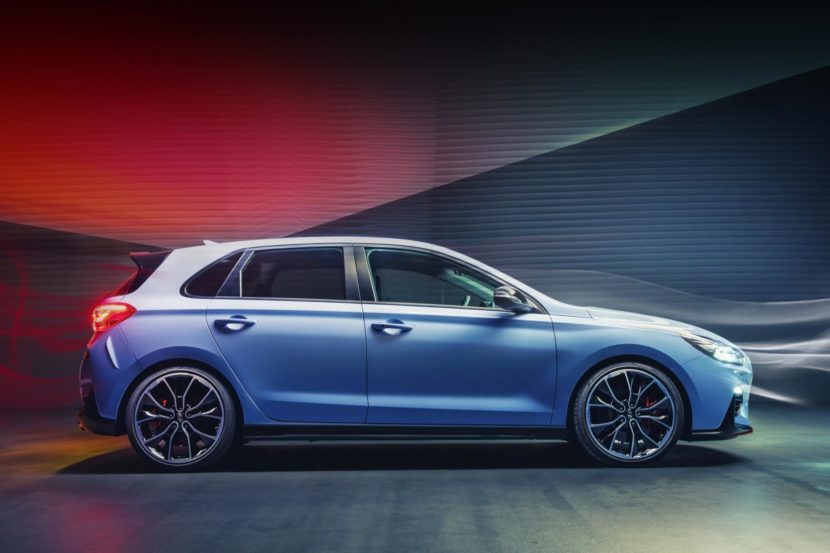 Top Gear Test: BMW M140i vs Hyundai i30N