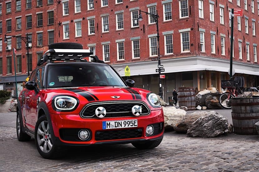 MINI Countryman Panamericana Unveiled with Plug-in Hybrid Drivetrain
