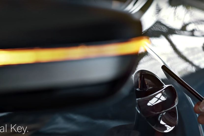 BMW Digital Key and BMW Key Card Available for New X5 and 8 Series