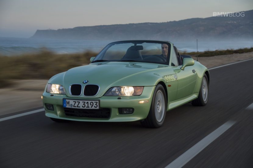 Green BMW Z3 ignored for three years gets much-needed paint correction