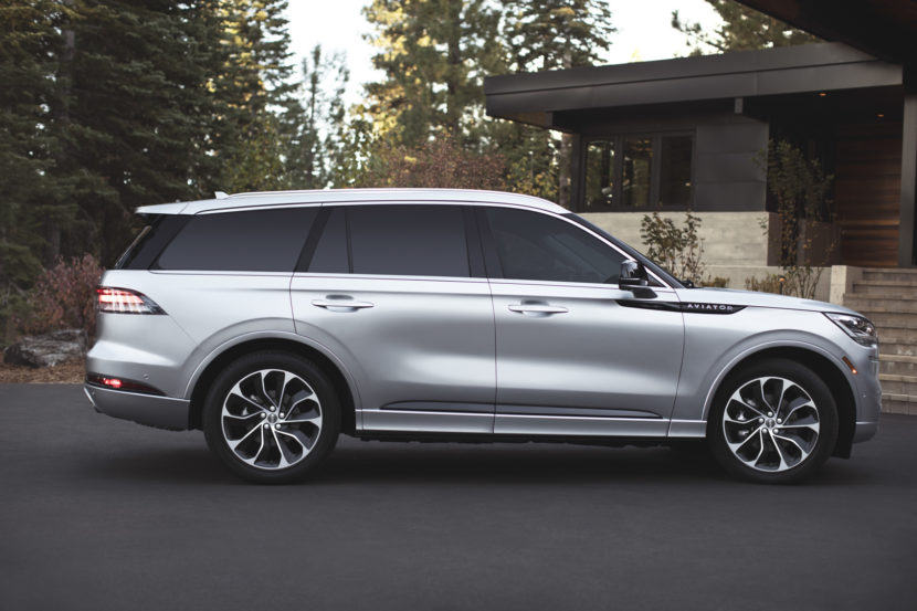 Can the Lincoln Aviator really compete with BMW X5 and other Germans?
