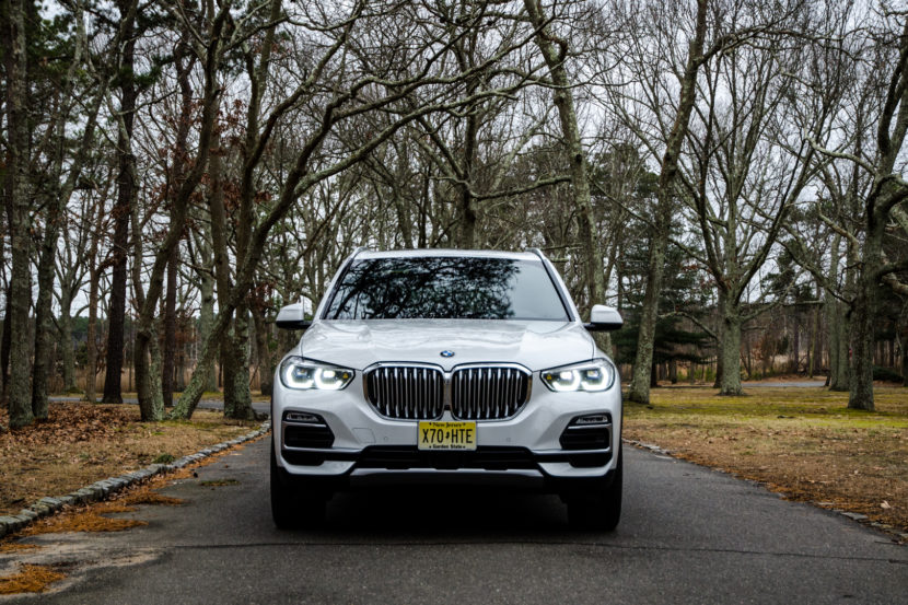 BMW X5 vs Porsche Cayenne — AutoGuide