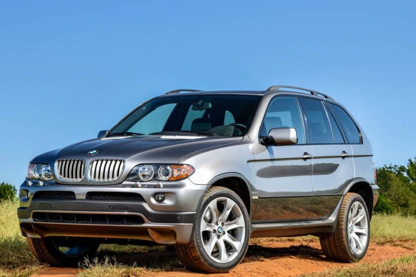 VIDEO: E53 BMW X5 vs Porsche Cayenne vs Range Rover—Off-Road Test