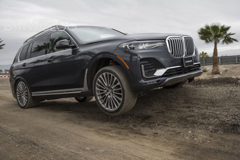 VIDEO: Another upclose view of the largest BMW ever – The X7!