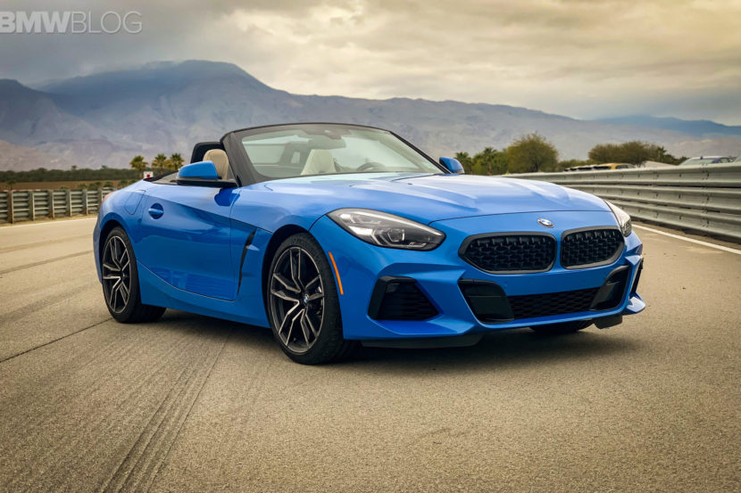 2019 BMW Z4 looks awesome in Misano Blue