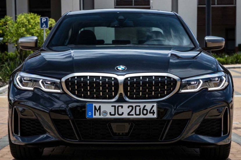 New photos of the BMW M340i G20 in black