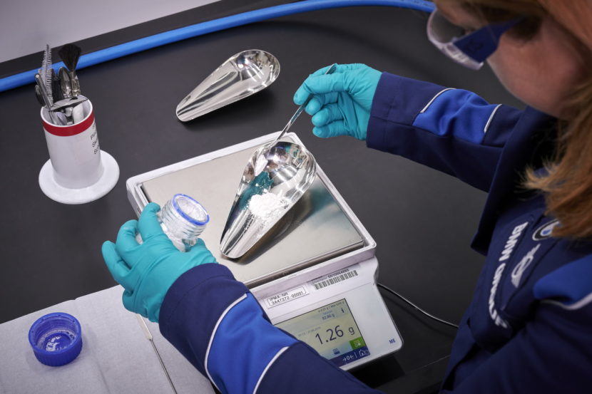 BMW posts sustainable lithium order worth €540 million