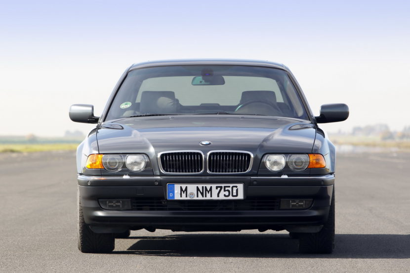 VIDEO: Check out James Bond’s E38 BMW 750iL