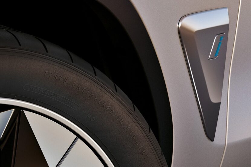 BMW i officially teases the new iX3, premieres soon