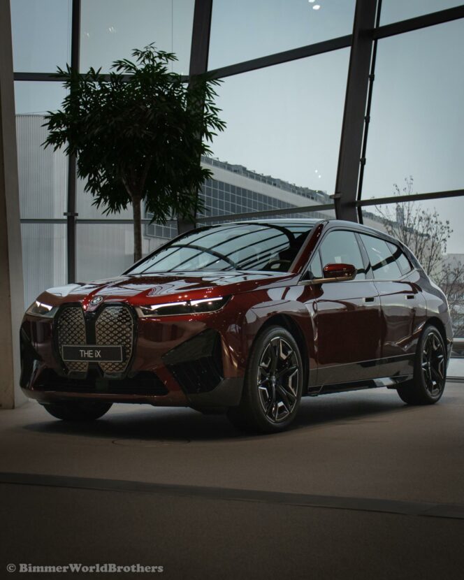 BMW iX