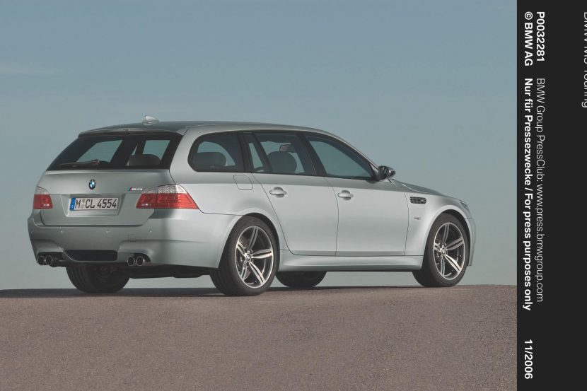 Chris Harris Takes His BMW M5 Touring E61 To The Track