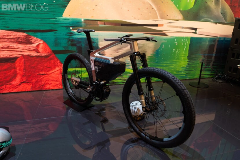 Live photos of the BMW i Vision AMBY