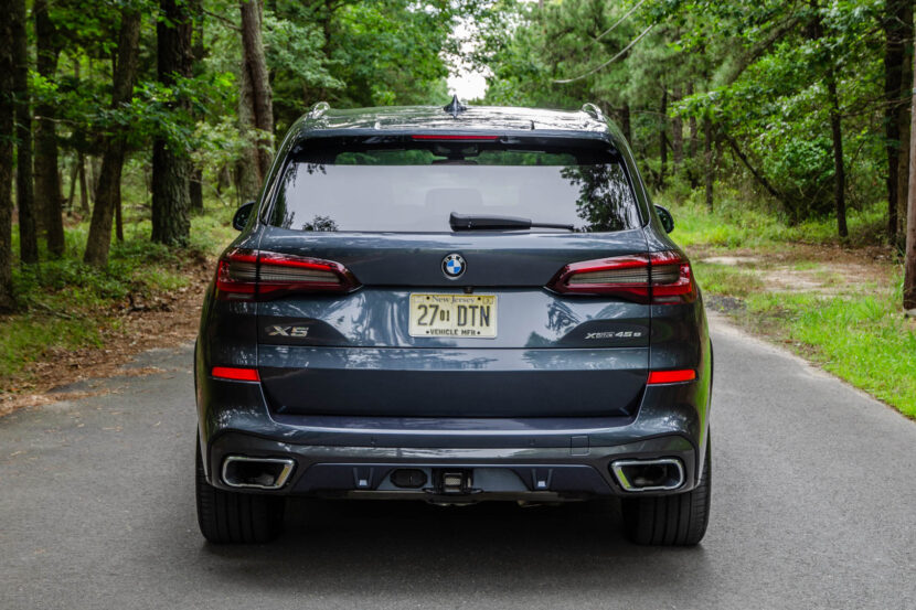 Video: BMW xDrive vs Audi quattro All-Wheel Drive Systems Compared