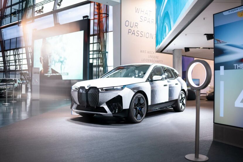 BMW iX Flow Arrives At BMW Welt With Color-Changing Body