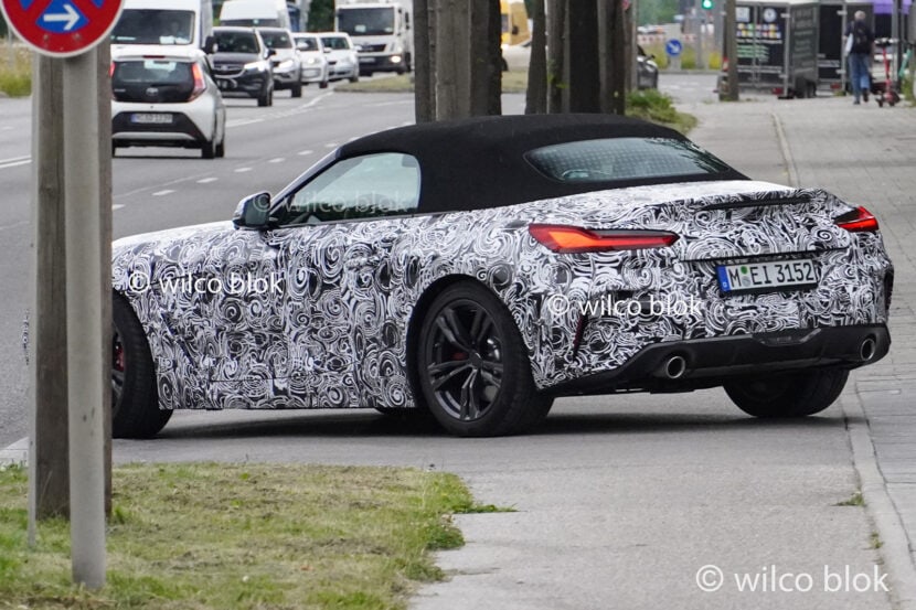 SPIED: BMW Z4 Facelift Seen in Public Looking Exactly the Same
