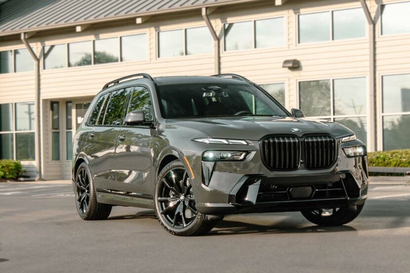 First look at the 2023 BMW X7 Facelift in Dravit Gray