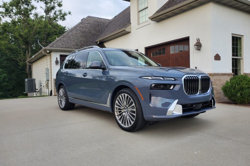2023 BMW X7 Facelift shown in Sparkling Copper Metallic