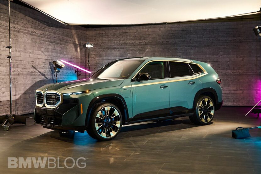 See How The BMW XM Handles In Slalom And Moose Tests