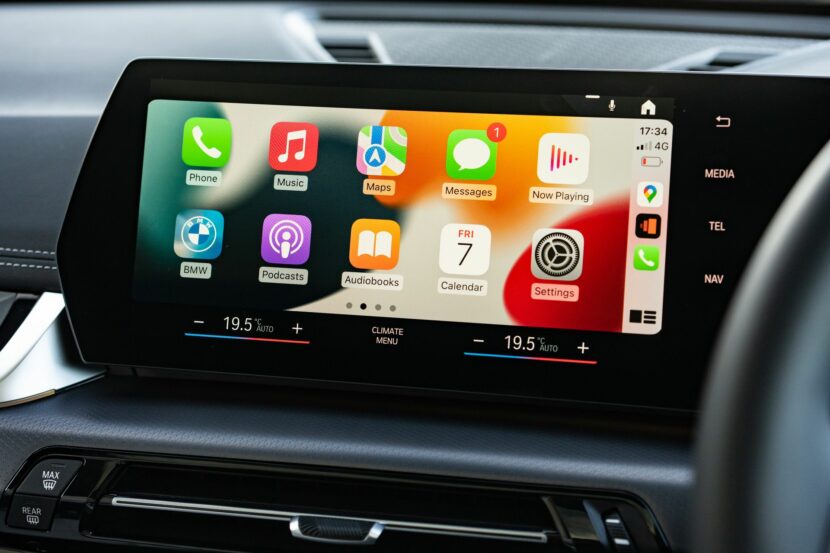 BMW X1 iDrive Screen Reveals its Available Subscription Services