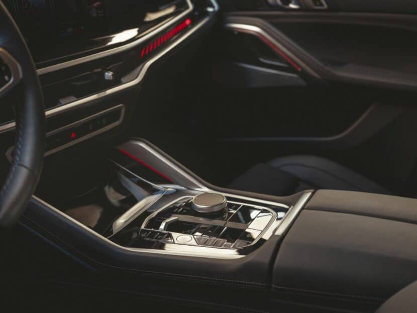 2024 BMW X6 Interior