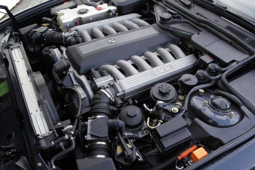 BMW M70 Engine