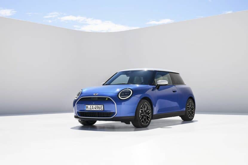 2024 MINI Cooper Electric Vehicle Debuts With 218 HP, 250-Mile Range