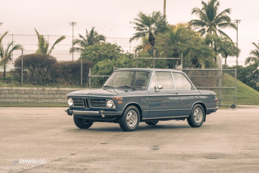 BMW 2002 tii side view