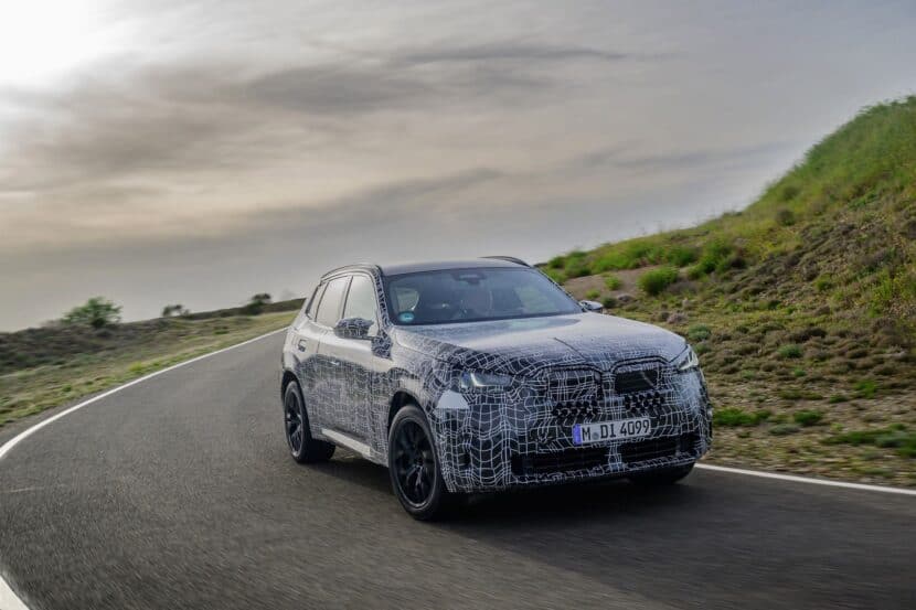 2025 BMW X3 M50 Leaks In Blurry Official Image