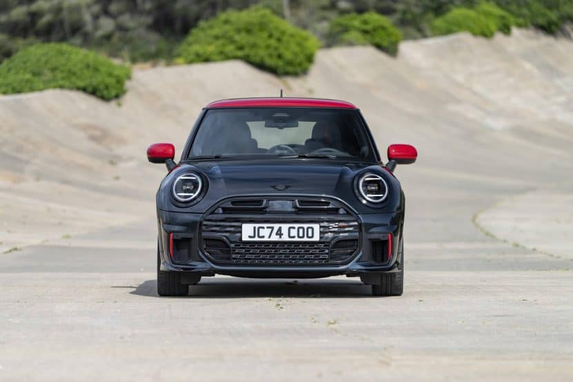 2025 MINI John Cooper Works Hardtop Has More Torque But No Manual