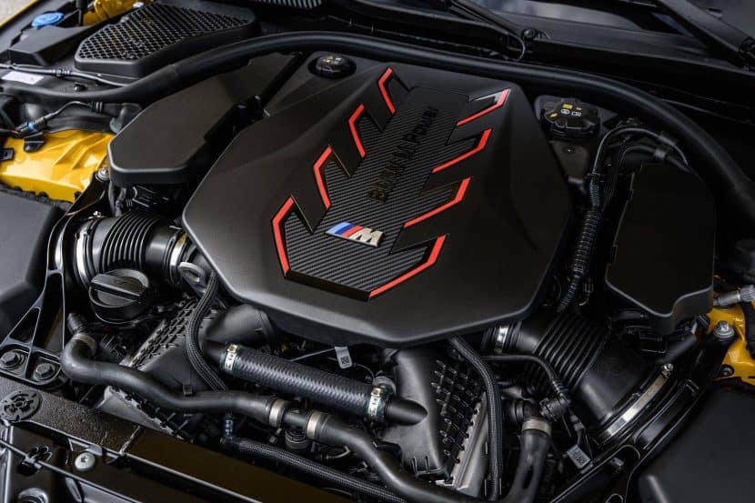 BMW M5 S68 Engine bay
