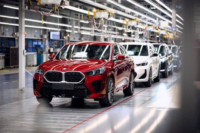 BMW Group’s Regensburg Plant Named ‘Factory of the Year’ 2024