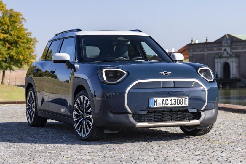 2025 MINI Aceman SE Indigo Sunset Blue Travels To Copenhagen