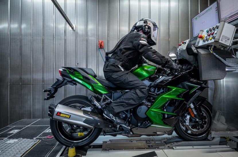 AKRAPOVIC FACTORY 05