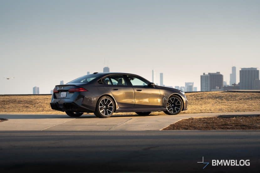 2025 BMW M5 SEPIA METALLIC 21