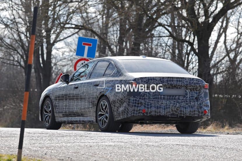 2027 BMW 5 SERIES FACELIFT SPY PHOTOS 00